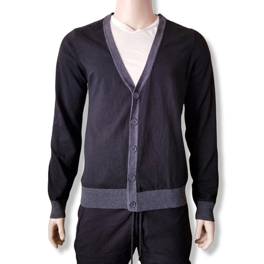 Rue21 Black & Gray Contrast Buttoned Cardigan With Elbow Patch